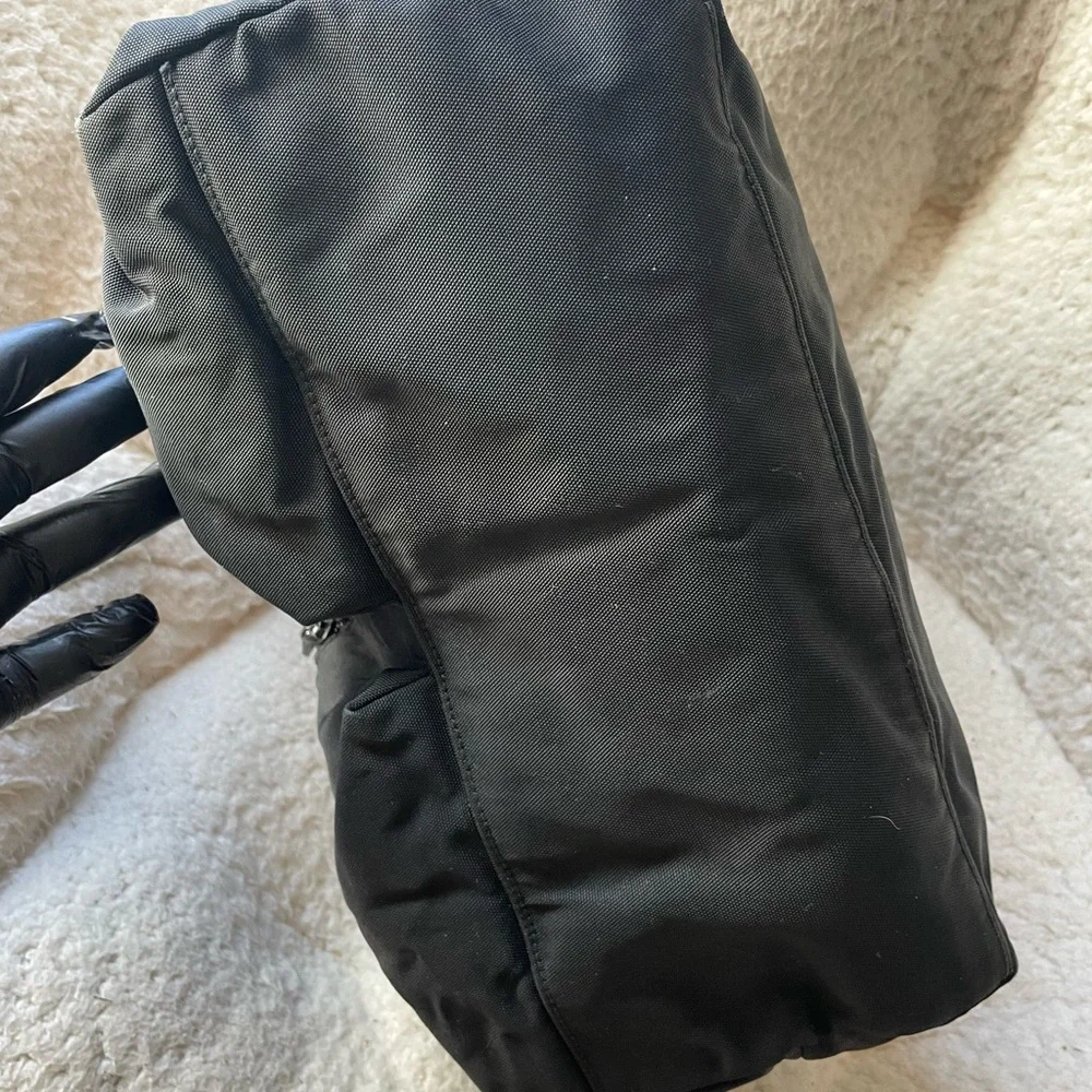 Gucci nylon hobo bag - Picture 9 of 10